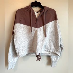 H&M Cropped Hoodie Size Medium